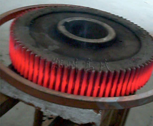 超音频感应加热电源对齿轮进行淬火